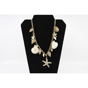 A3 NWoT AMRITA SINGH Goldtone Beach Statement Necklace Natural Shells Starfish